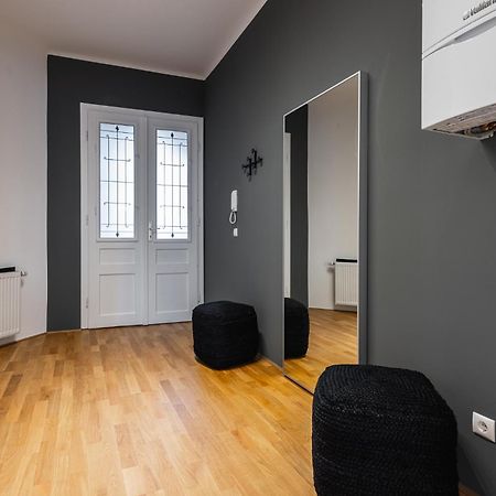 Cosy Brand-New Studio In A Calm Discrict Of Vienne Extérieur photo