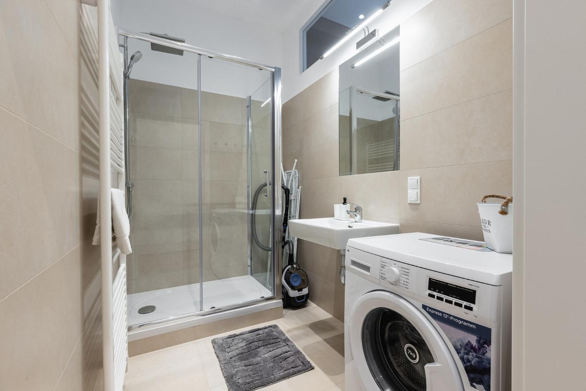 Cosy Brand-New Studio In A Calm Discrict Of Vienne Extérieur photo