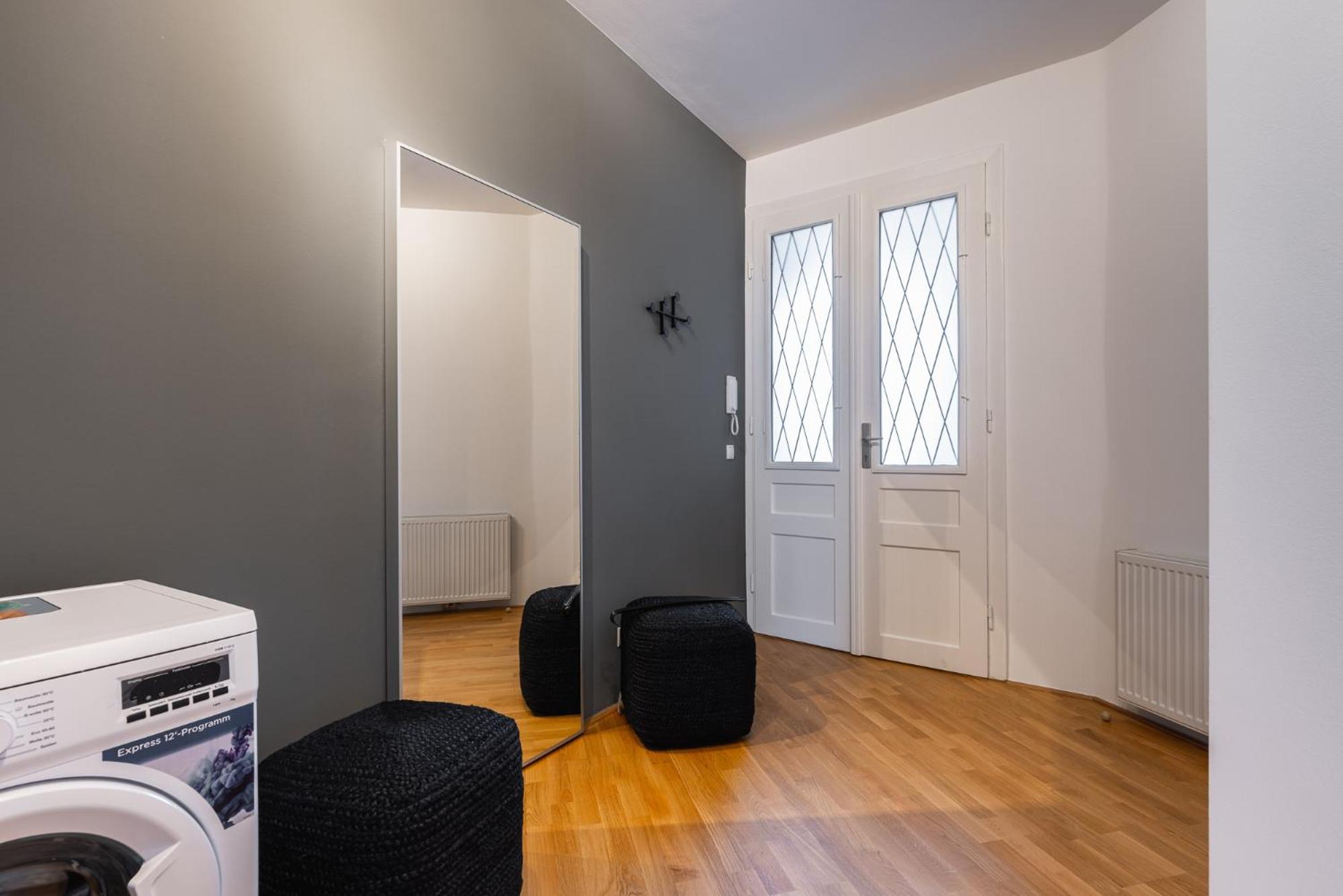 Cosy Brand-New Studio In A Calm Discrict Of Vienne Extérieur photo